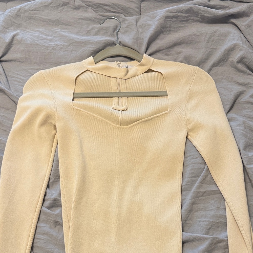 Zara Cutout Long Sleeve Beige Top